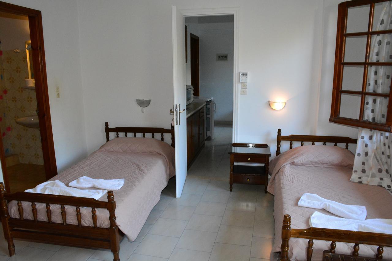Voula Apartments Agia Marina  Zewnętrze zdjęcie