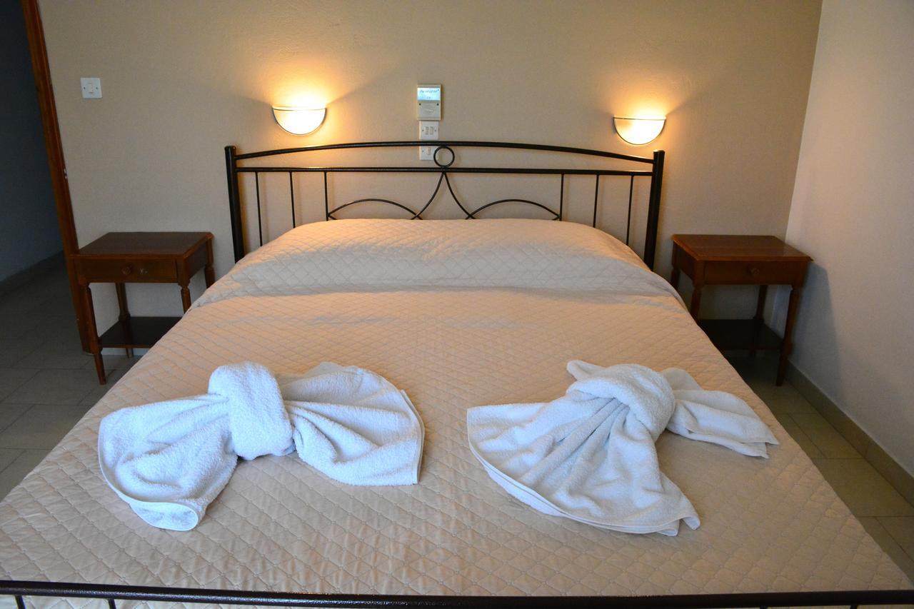 Voula Apartments Agia Marina  Zewnętrze zdjęcie