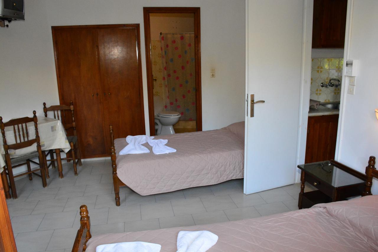 Voula Apartments Agia Marina  Zewnętrze zdjęcie